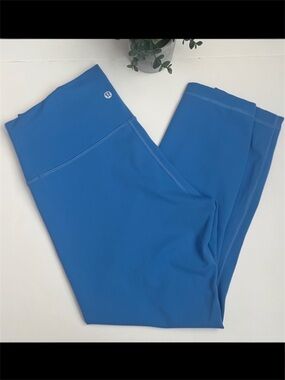 Lululemon Wunder Train High-Rise Crop 23" Blue Nile Size 12